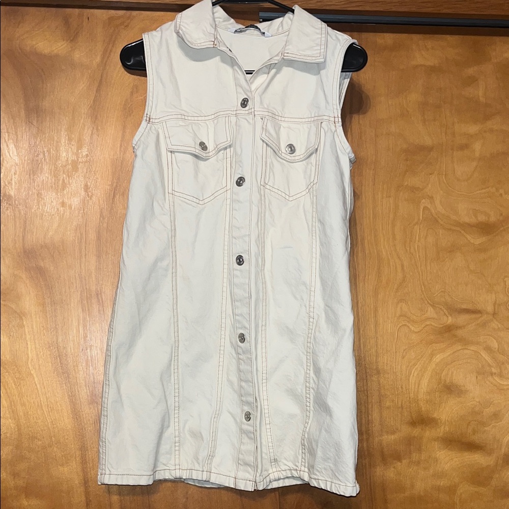 Zara Sleeveless Button-Front Vest Off White Denim Dress
